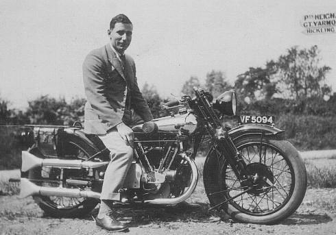 Brough Superior VF5094