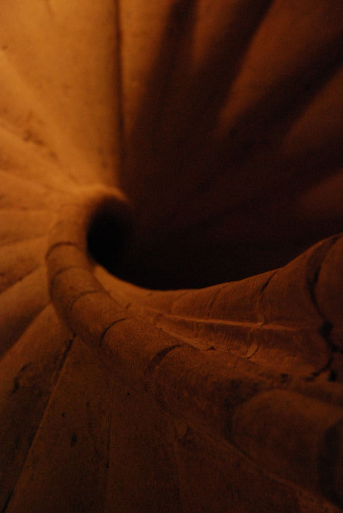 Main_Staircase_ground_floor_looking_up.jpg