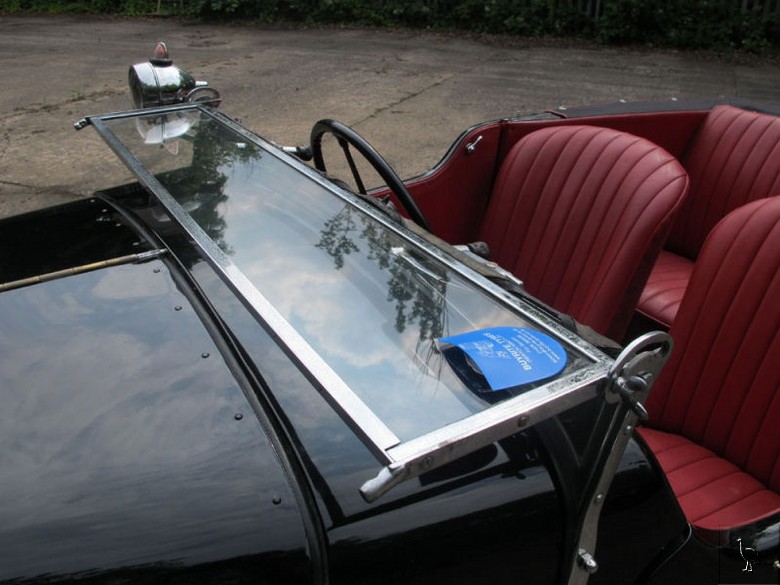 Aston_Martin_1937_1598_12.jpg