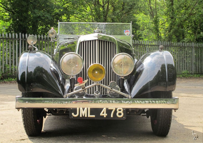 Aston_Martin_1937_1598_2.jpg