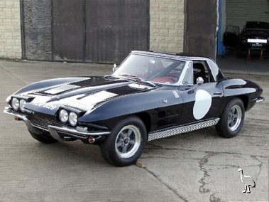 Chevrolet_1963_Corvette_Sting_Ray_4.jpg