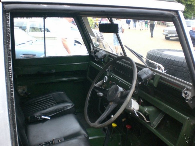 Land_Rover_1966_88_3.jpg