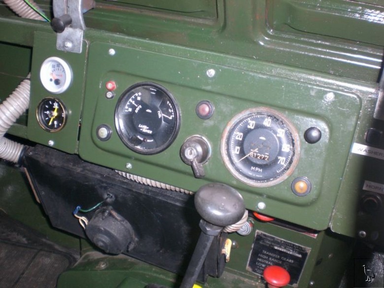 Land_Rover_1966_88_4.jpg