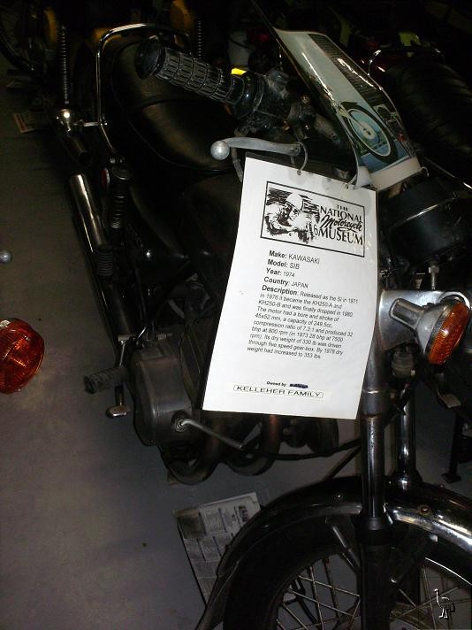 Kawasaki_1974_S1B_250cc_nmma.jpg