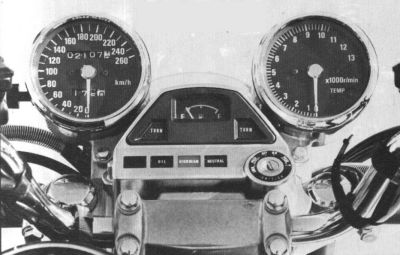Kawasaki_Zl1000-88i.jpg