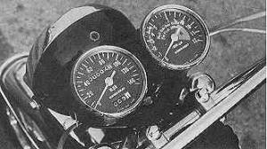 Kawasaki_a7ss_instruments.jpg