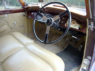 Lagonda_1953_Drophead_Coupe_2.jpg