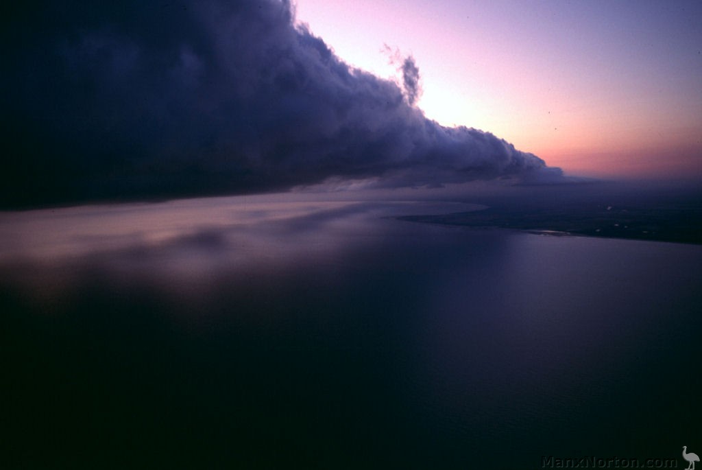 Morning-Glory-1994-Kangaroo-Point.jpg