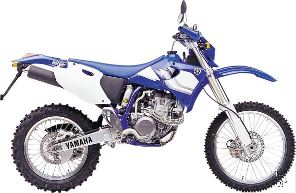 WR400F_2000.jpg