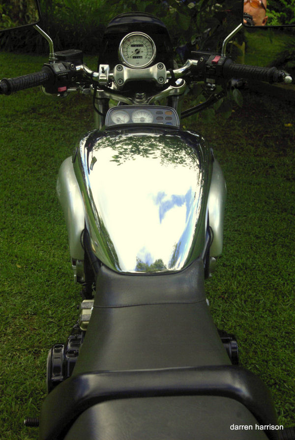 Yamaha_1998_Vmax_4.jpg