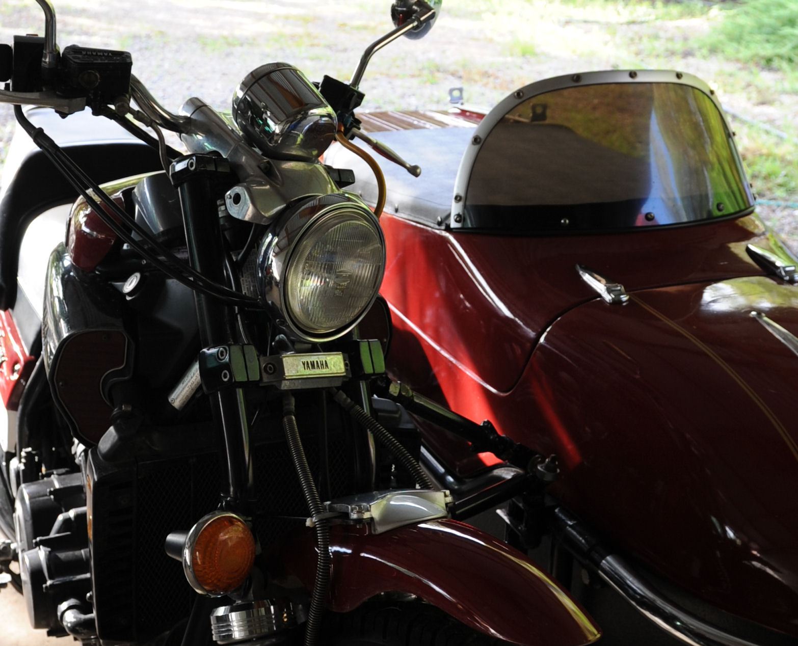 Yamaha_Vmax_1990_Watsonian_26.jpg
