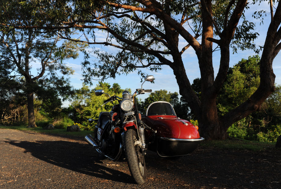 Yamaha_Vmax_1990_Watsonian_56.jpg